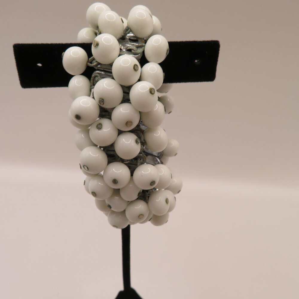 Japan Vintage Milk Glass Cha Cha Bracelet